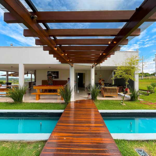 CHÁCARA 4 SUITES + HILUX SRX OU R$ 965K NO PIX